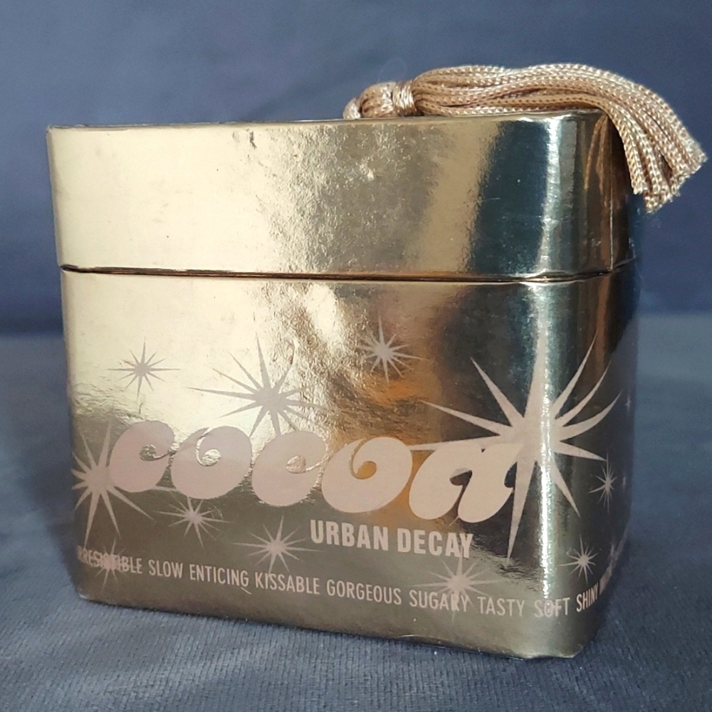Urban Decay Cocoa Body Powder